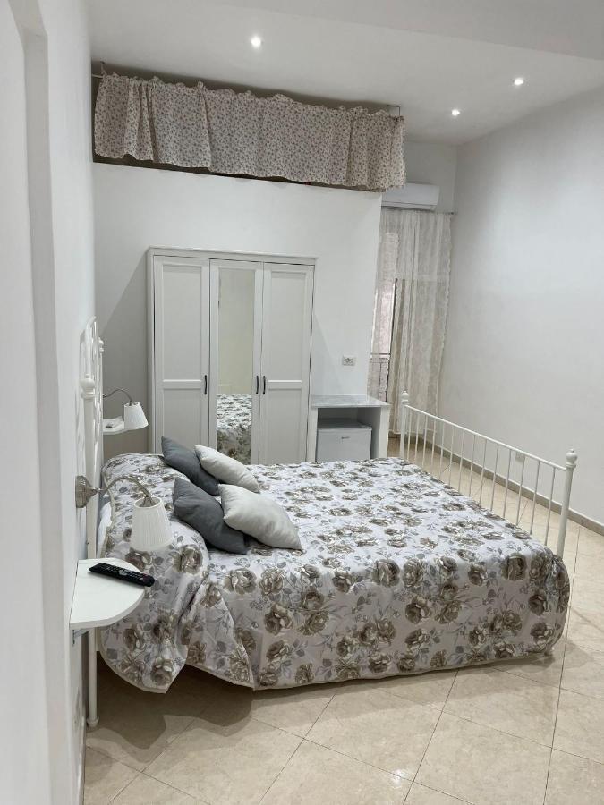 B&B Nonna Concettina Naples Luaran gambar